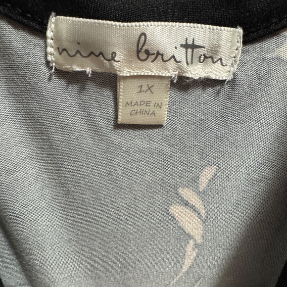 Floral Cropped Jumpsuit - Picture 3 of 3